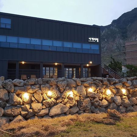 Sagye Travel Hotel Seogwipo-stad Buitenkant foto