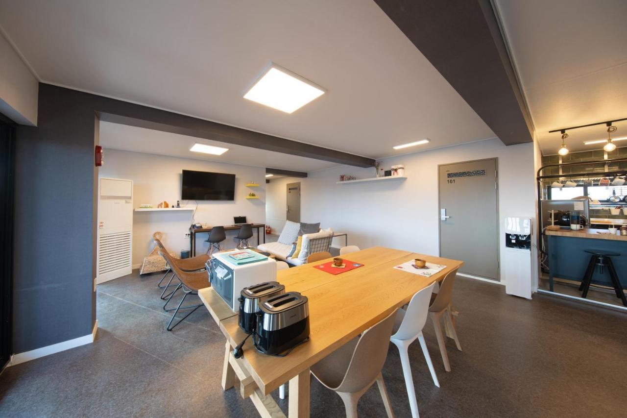 Sagye Travel Hotel Seogwipo-stad Buitenkant foto